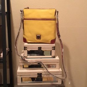 Dooney & Bourke 👜